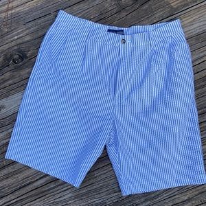 Men’s seersucker shorts Siegfried & Company.